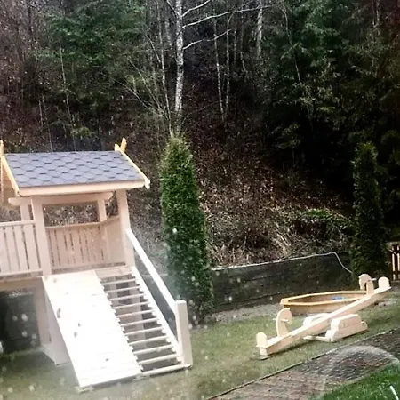 Domik Zubanicha Holiday home